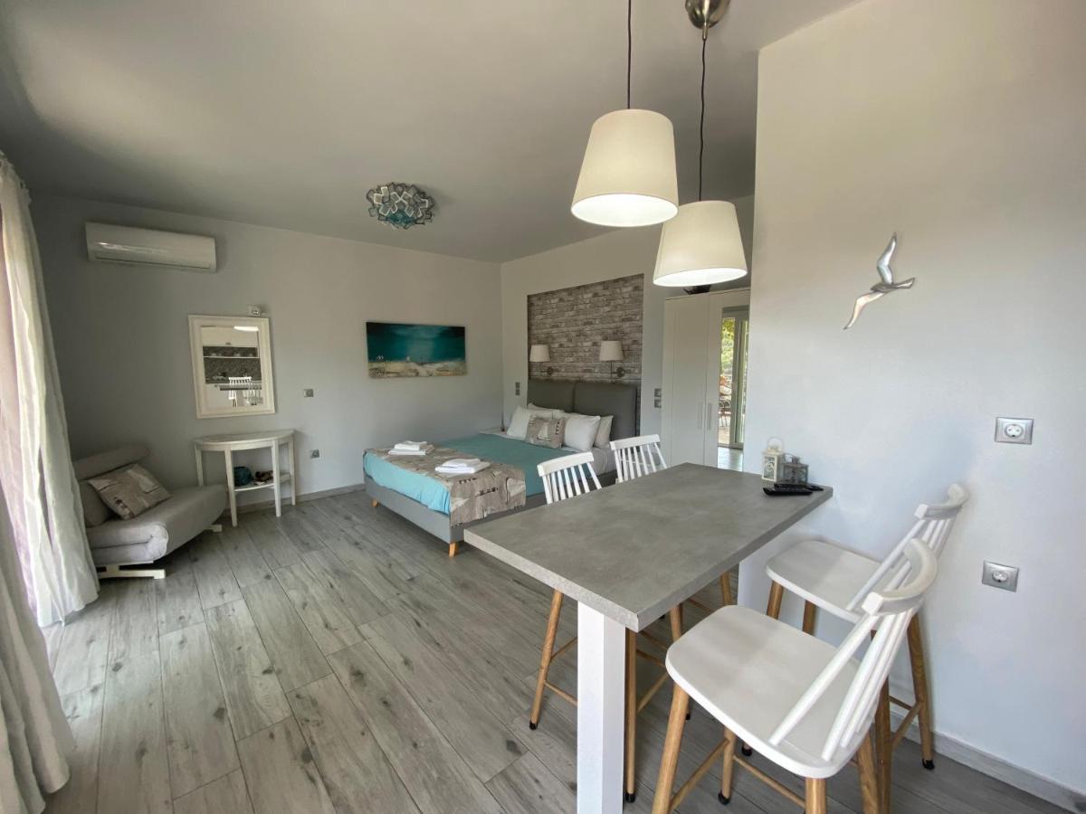 Thalassa Studios Paleokastritsa Bagian luar foto